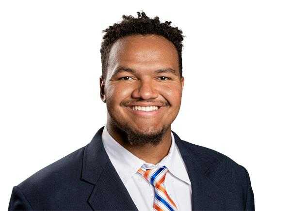 Boise State OT John Ojukwu